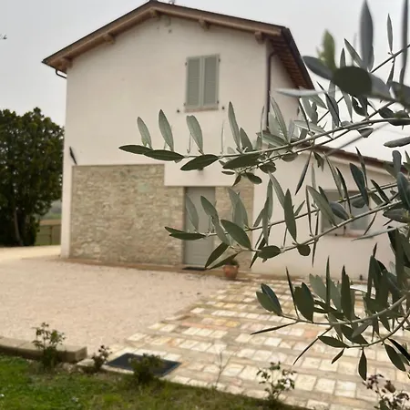 Casa Stefano Tatil Evi Spoleto